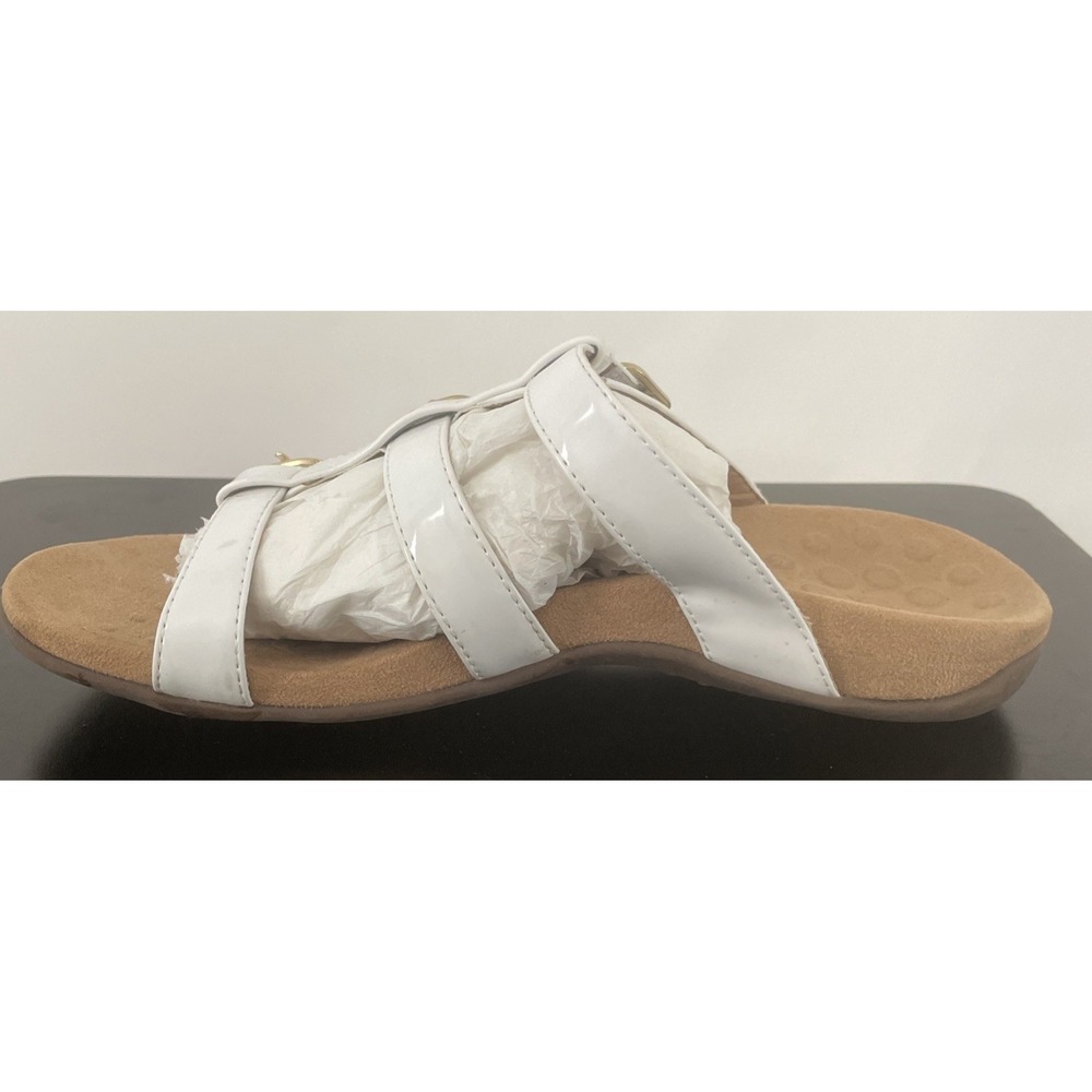 Womens Vionic Sandals Size 8 Misa White Patent Leather Straps Buckles Classic - Picture 7 of 11